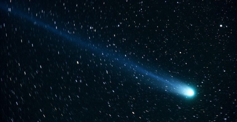 1024px Comet Hyakutake by Bill Ingalls