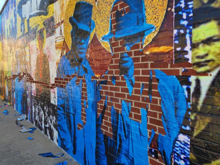 police mural tear